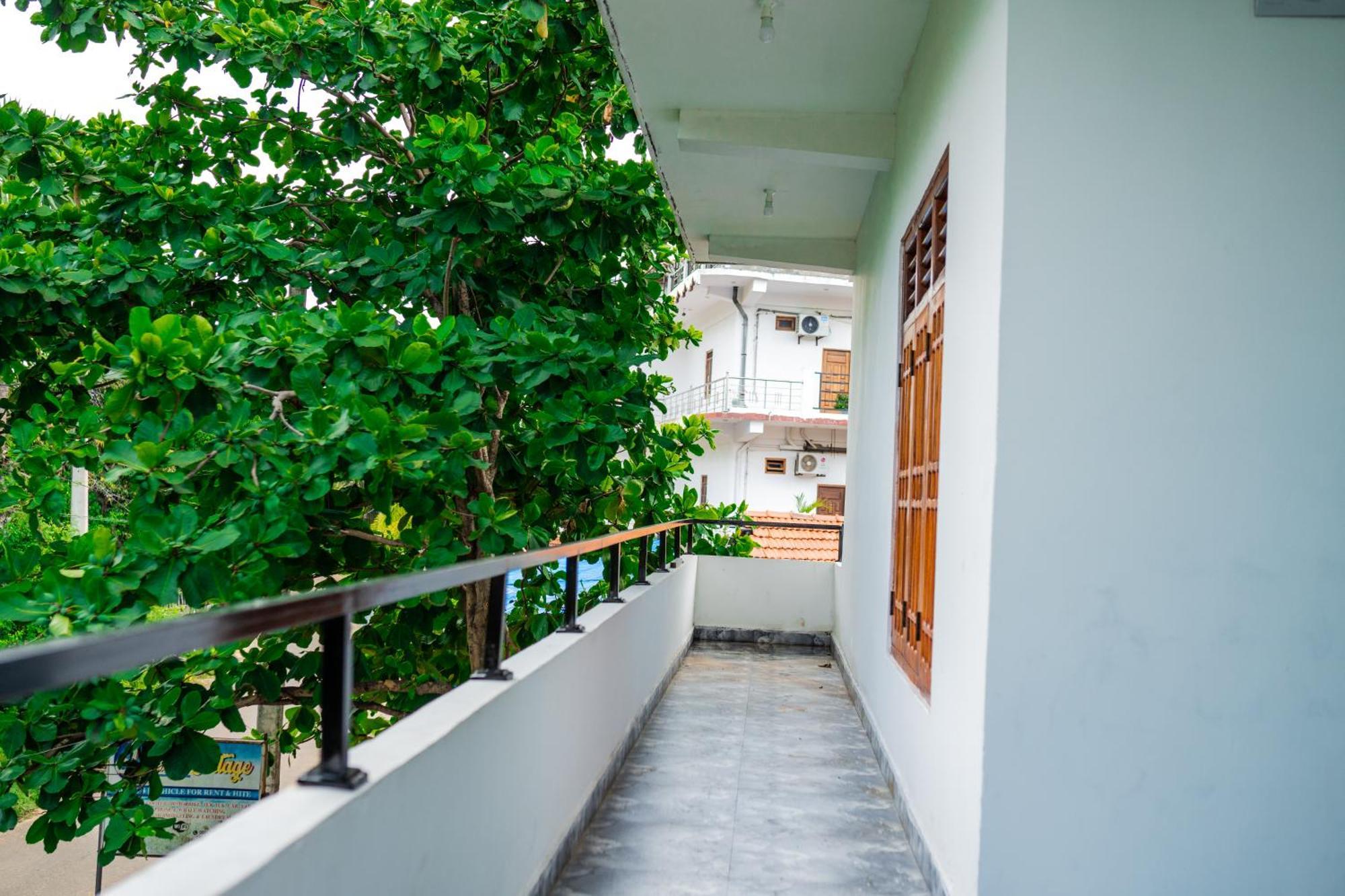 Hilton Cottage Trincomalee Buitenkant foto