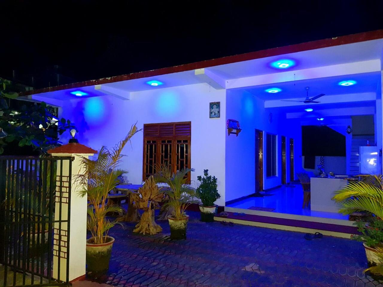 Hilton Cottage Trincomalee Buitenkant foto